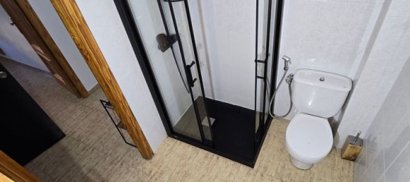 3 Schlafzimmer Wohnung in Alicante, Spain, Nr. 145899 6