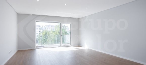 3 bedrooms Apartment in Cascais, Portugal No. 79943 3