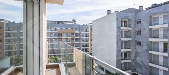 3 bedrooms Apartment in Cascais, Portugal No. 79943 4