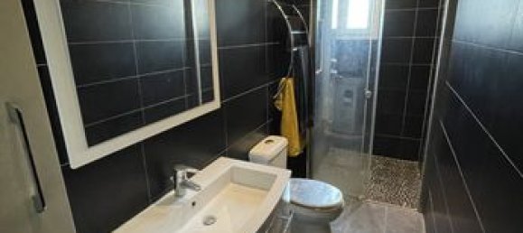 Casa de 4 dormitorios en Noisy-le-Sec, France No. 310921 8