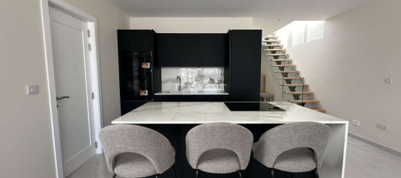 Пентхаус с 2 спальнями в Сент-Джулианс, Мальта № 7568 7