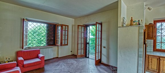 4 bedrooms Villa in Cortona, Italy No. 118784 15