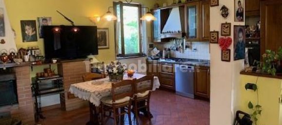 3 Schlafzimmer Villa in Montecatini Terme, Italy, Nr. 206321 5
