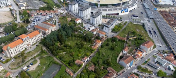 3 bedrooms Apartment in Porto, Portugal No. 161754 19