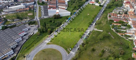 3 bedrooms Apartment in Porto, Portugal No. 161754 25