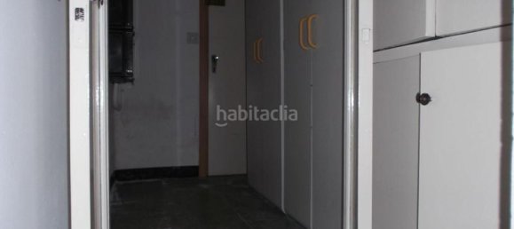 372m² Building in Barcelona, Spain No. 76945 8