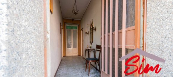 5 chambres Villa à Borgolavezzaro, Italy No. 325010 3