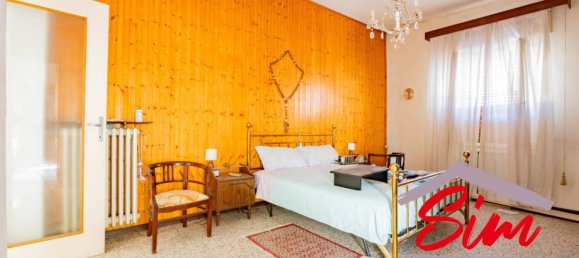 5 chambres Villa à Borgolavezzaro, Italy No. 325010 16