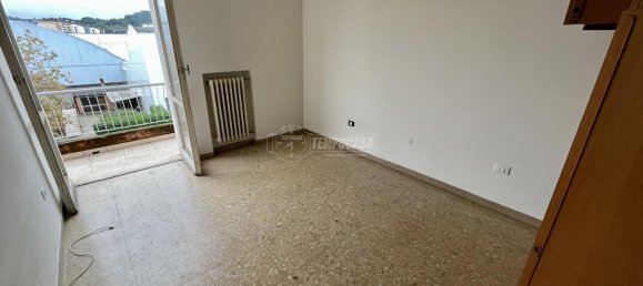 3-salle Appartement à Pescara, Italy No. 13145 7