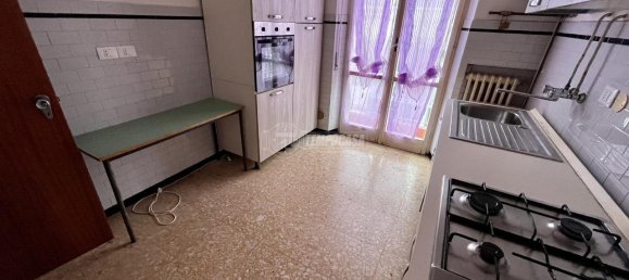 3-salle Appartement à Pescara, Italy No. 13145 13