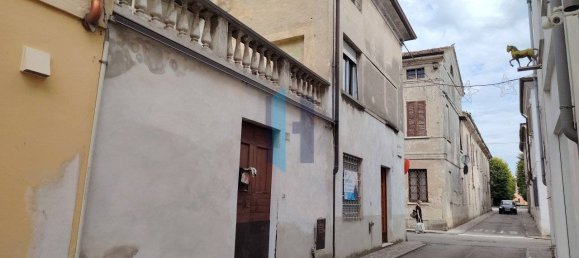 Casa de 4 dormitorios en Asola, Italy No. 272214 2