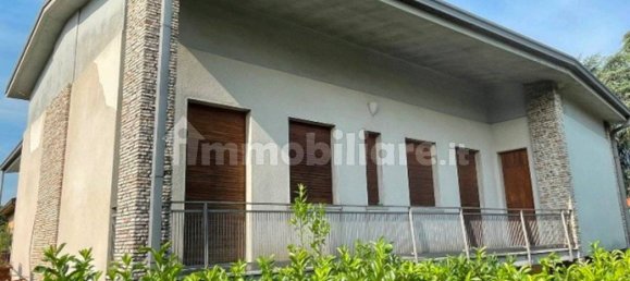 3 bedrooms Apartment in Castiglione delle Stiviere, Italy No. 193158 4