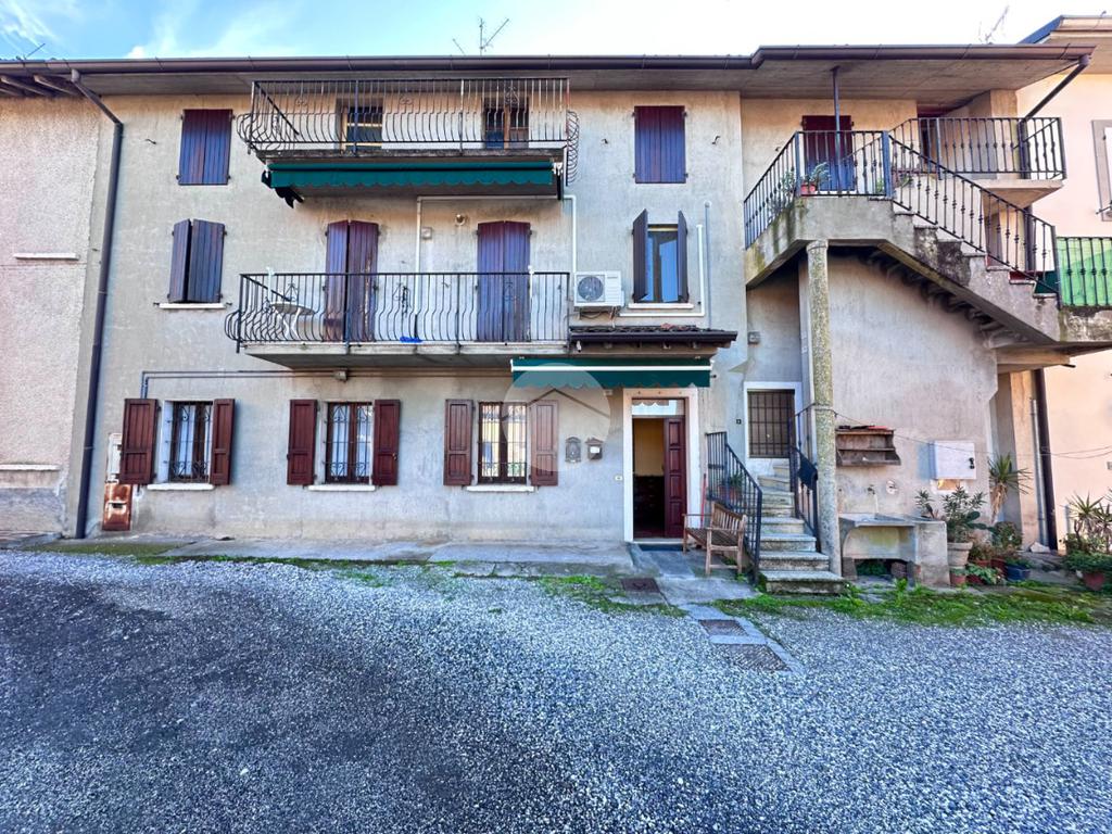 Casa de 3 dormitorios en Flero, Italy No. 268802