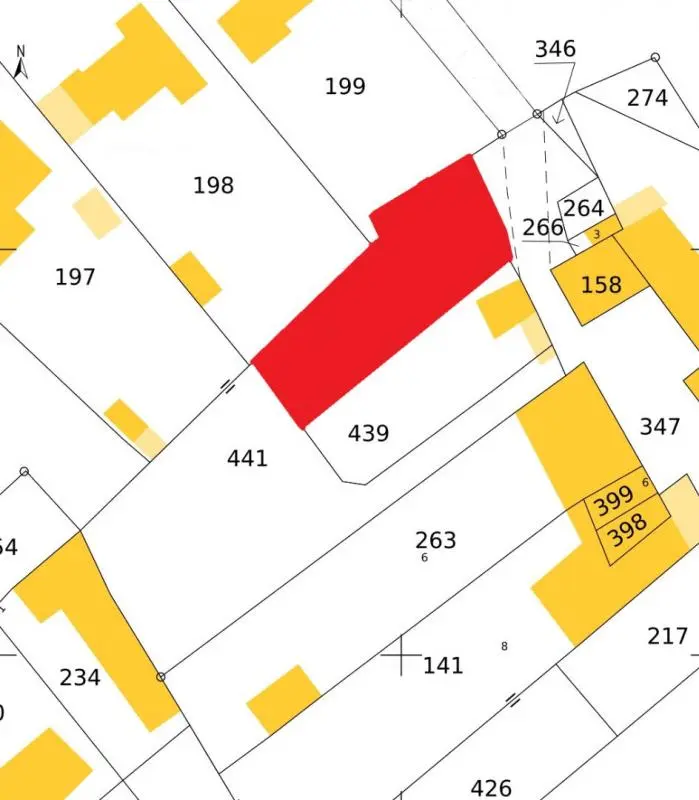 425m² Land in Saint-Julien-de-Concelles, France No. 346225
