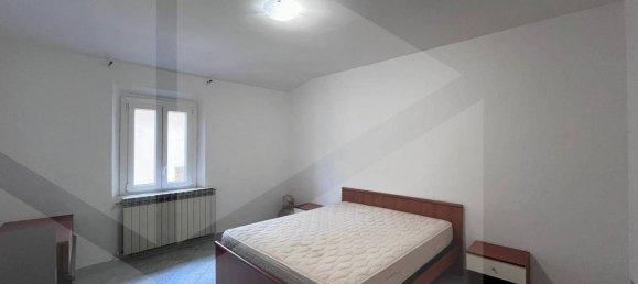 2 Schlafzimmer Wohnung in Ponsacco, Italy, Nr. 26976 12
