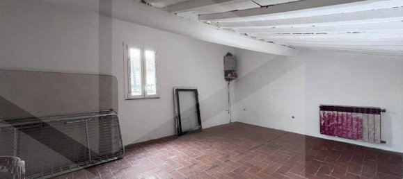2 Schlafzimmer Wohnung in Ponsacco, Italy, Nr. 26976 16
