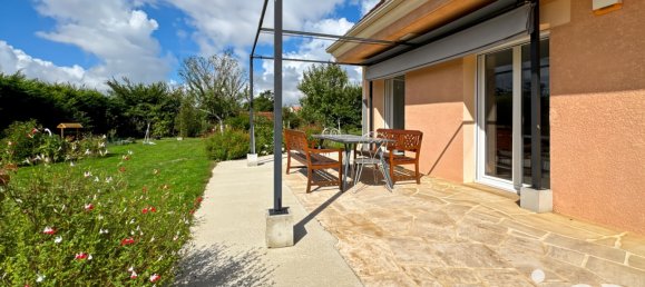 4 Schlafzimmer Haus in Charbuy, France, Nr. 322025 22