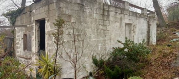 3 bedrooms Apartment in San Valentino in Abruzzo Citeriore, Italy No. 376907 2