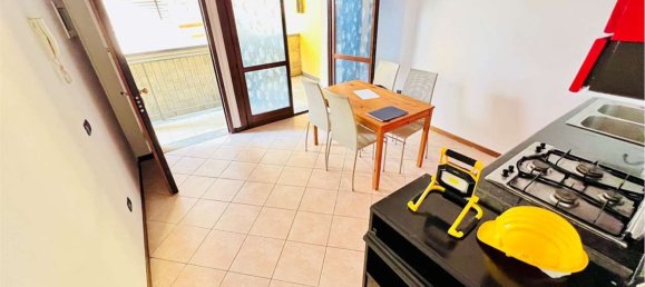 Apartamento de 2 dormitorios en Milan, Italy No. 373119 7