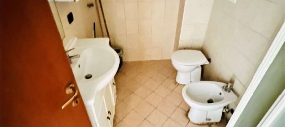 Apartamento de 2 dormitorios en Milan, Italy No. 373119 10