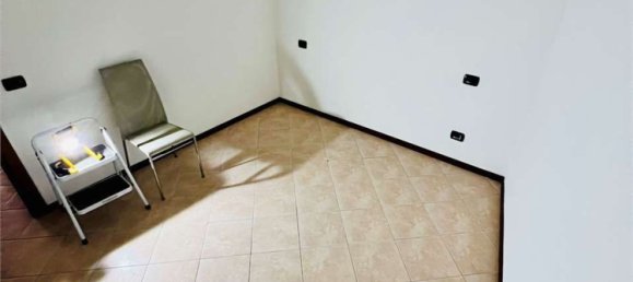 Apartamento de 2 dormitorios en Milan, Italy No. 373119 15
