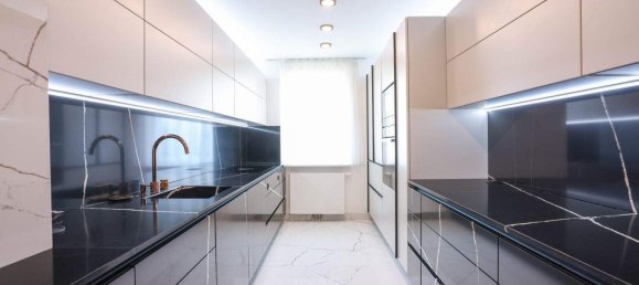 2-salle Appartement à Simmering, Austria No. 247985 3