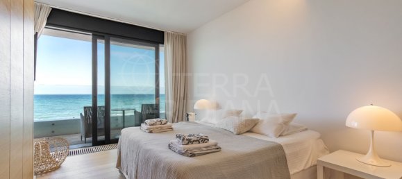 6 bedrooms Villa in Marbella, Spain No. 93703 24