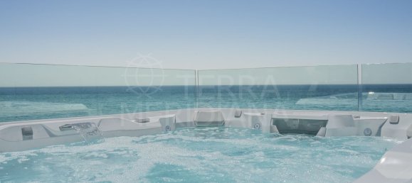 6 bedrooms Villa in Marbella, Spain No. 93703 14