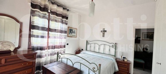 3غرفة شقة في Barni, Italy رقم 311936 19