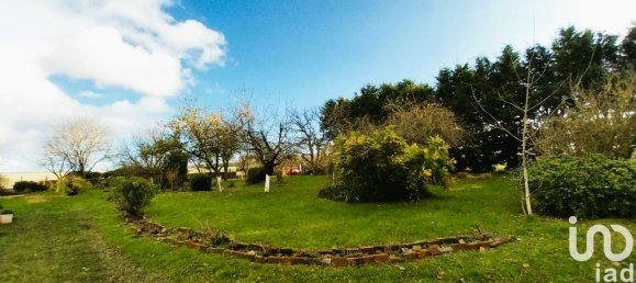 Casa de 5 dormitorios en Chassant, France No. 50339 18