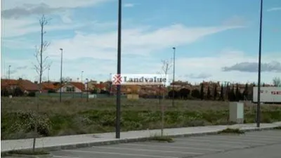 Terreno en Guadalajara, Spain 2401 m² No. 145402