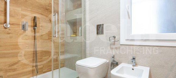 Villa de 5 dormitorios en Capoterra, Italy No. 376450 30