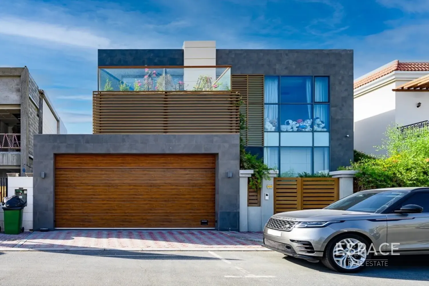 5 dormitorios villa en venta en Jumeirah Park, Dubai, UAE № 106017