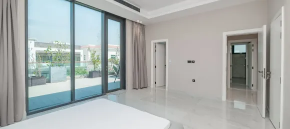 5 dormitorios villa en venta en Jumeirah Park, Dubai, UAE № 106017 13