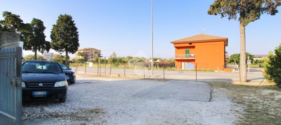 Terrain à Alba Adriatica, Italy 900m² No. 114949 4