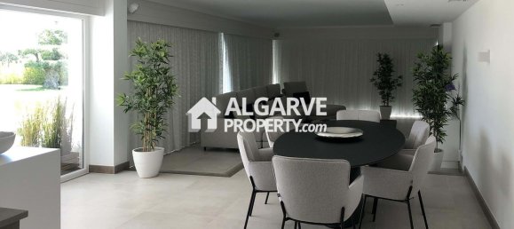 6 bedrooms House in Quarteira, Portugal No. 118355 2