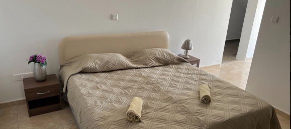 Casa de 6 dormitorios en Pegeia, Cyprus No. 9698 8