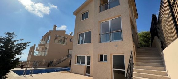 Casa de 6 dormitorios en Pegeia, Cyprus No. 9698 2