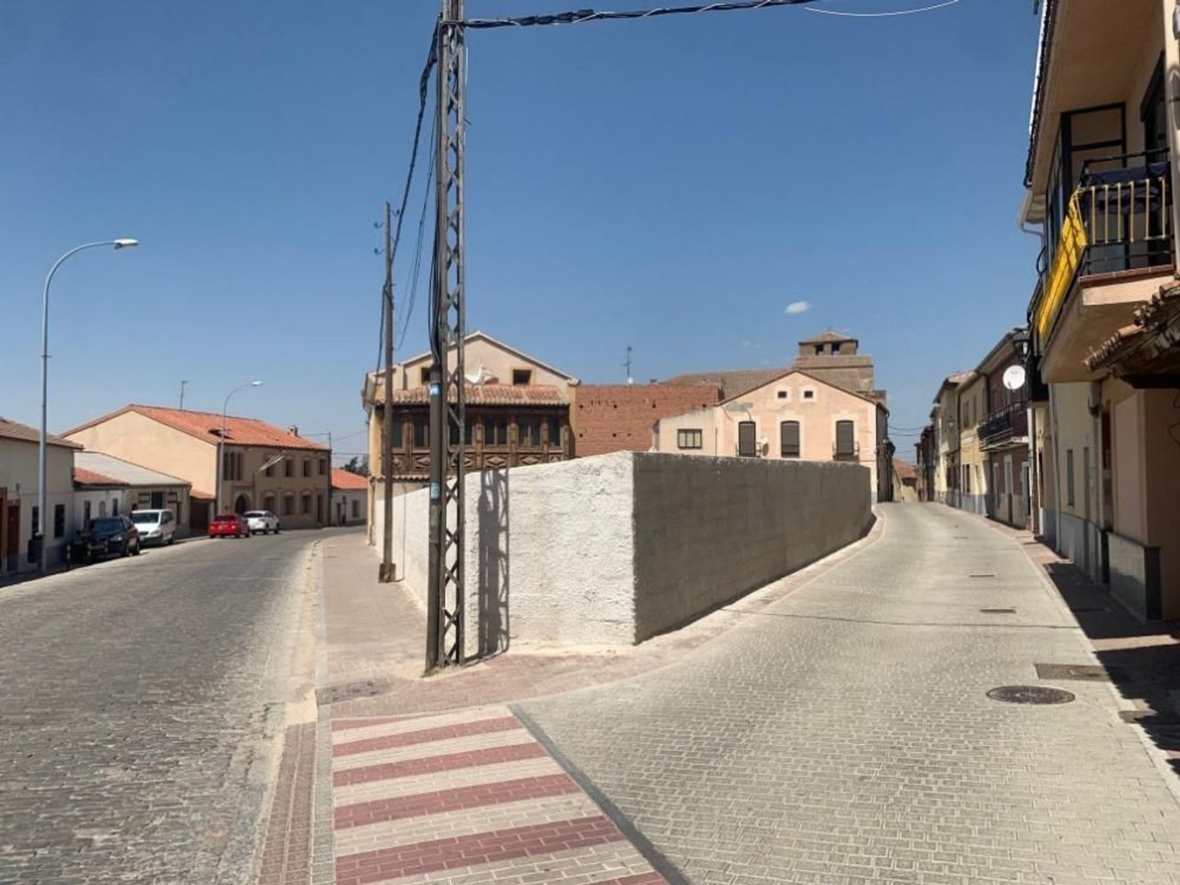 Земельный участок 708м² в Аревало, Испания № 108367