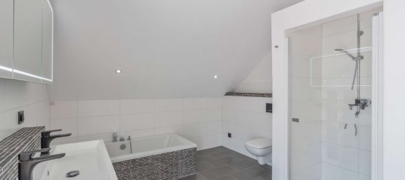 4 Schlafzimmer Haus in Baden-Württemberg, Germany, Nr. 53145 6