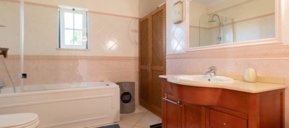 4 Schlafzimmer Villa in Faro, Portugal, Nr. 100280 23