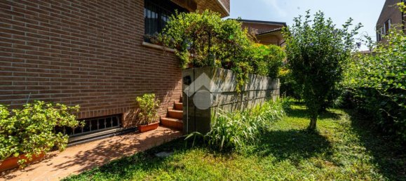 3 bedrooms Villa in Soliera, Italy No. 297400 9