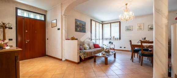 3 bedrooms Villa in Soliera, Italy No. 297400 12