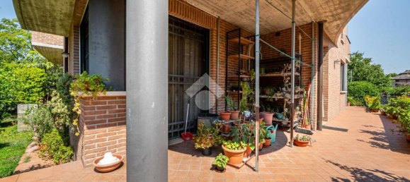 3 bedrooms Villa in Soliera, Italy No. 297400 6