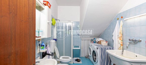 Casa de 4 habitaciónes en Crevalcore, Italy No. 357733 15