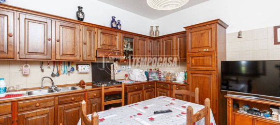 Casa de 4 habitaciónes en Crevalcore, Italy No. 357733 5