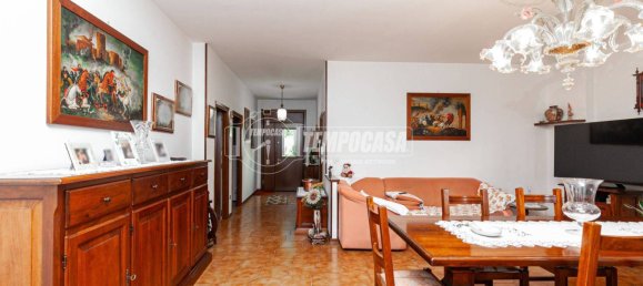 Casa de 4 habitaciónes en Crevalcore, Italy No. 357733 13