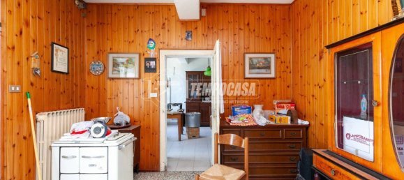 Casa de 4 habitaciónes en Crevalcore, Italy No. 357733 36