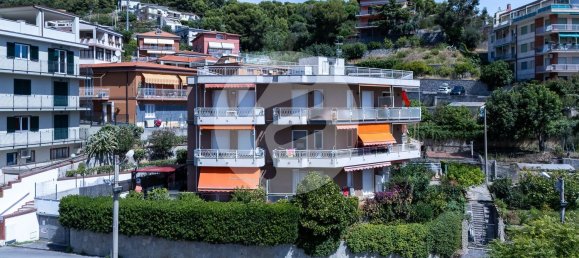 2-salle Appartement à Alassio, Italy No. 308135 17