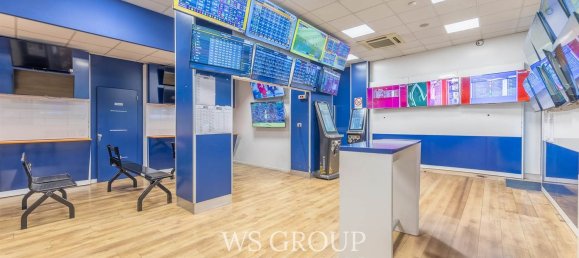 122m² Commercial property in Milan, Italy No. 260465 12